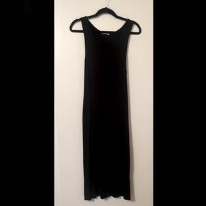 Black Sleeveless Maxi Dress